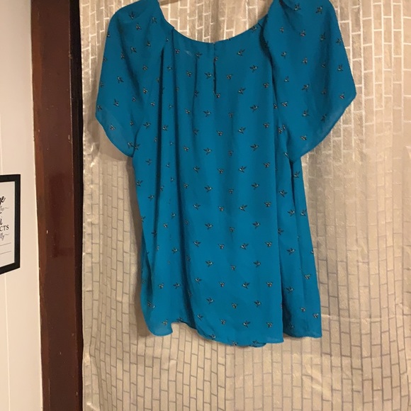 Hummingbird patterned Tee - Picture 4 of 5